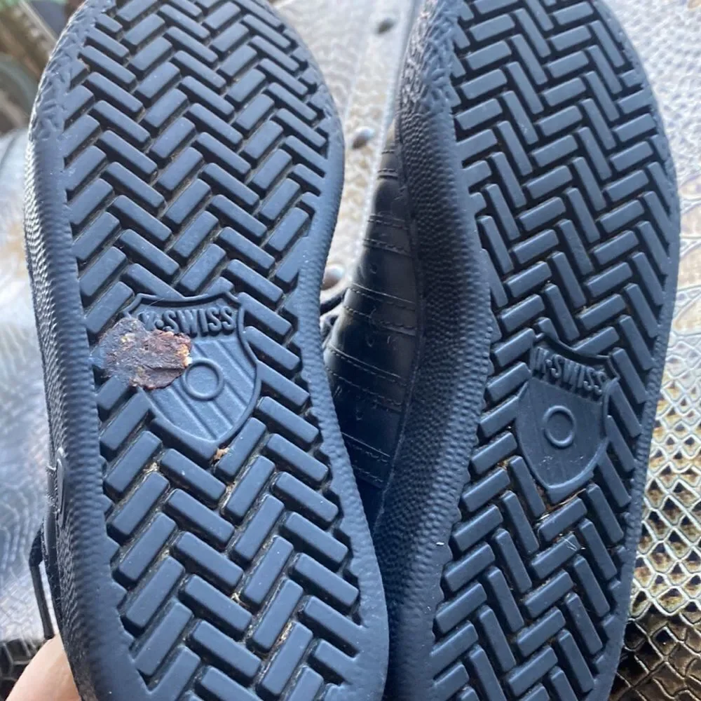 K-Swiss Black Shoes classic kids size 13 unisex